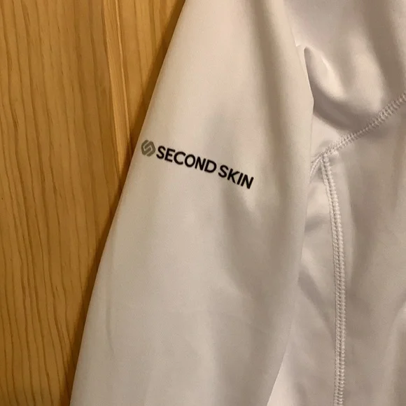 Alpine 3/4 Zip Top - Picture 5 of 5